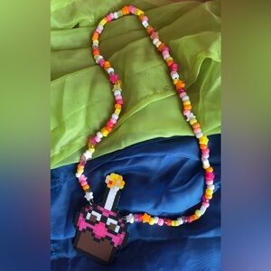 FNAF Chica Cupcake Cosplay Necklace